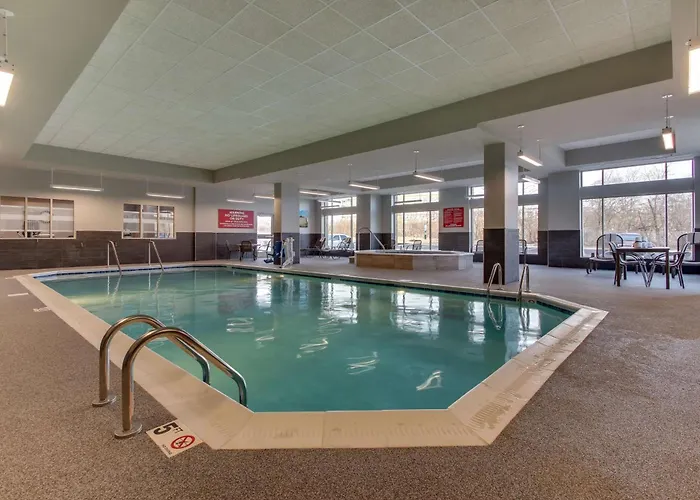 Drury Inn & Suites Columbus Polaris