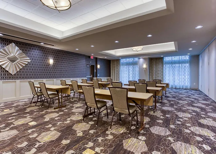 Drury Inn & Suites Columbus Polaris