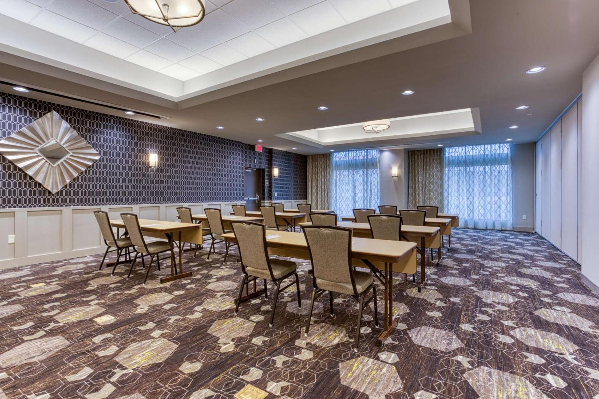 Hotel Drury & Polaris 3*