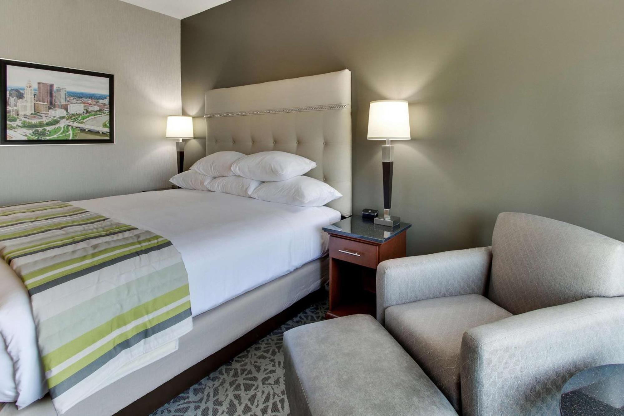 Hotel Drury & Polaris Columbus